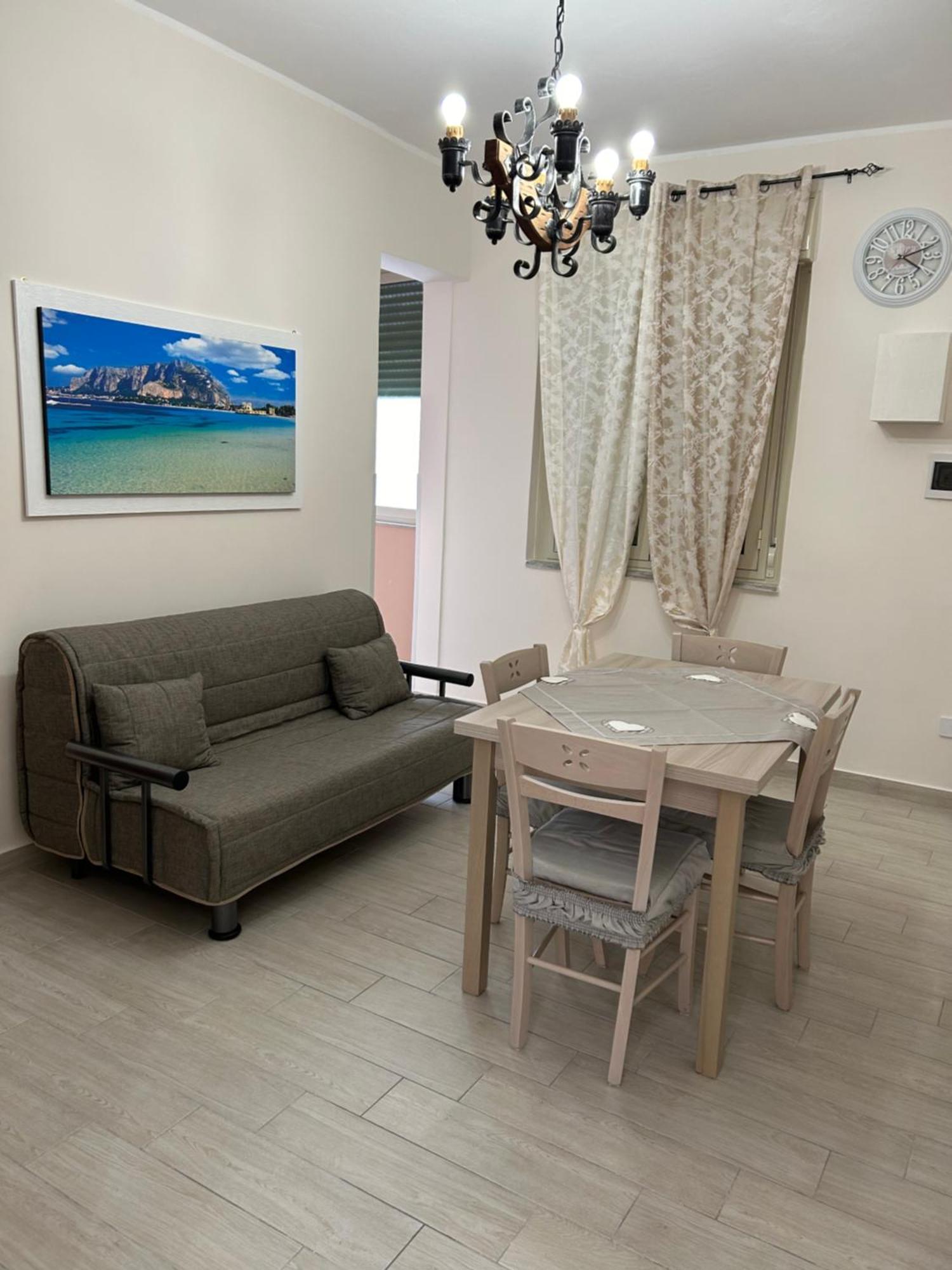 La Casa Di Gabri Apartment Palermo Luaran gambar